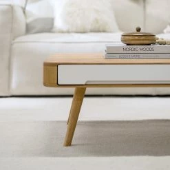 Studio Copenhagen Couchtisch Loca II - Wildeiche teilmassiv - Wildeiche / Weiß 27 Studio Copenhagen Couchtisch Loca II - Wildeiche teilmassiv - Wildeiche / Weiß -Wohnzimmermöbel boutique en ligne 1000005164 210910 12204700003 DETAILS P000000001000005164