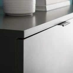 Studio Copenhagen Hochkommode Harma - Dunkelgrau -Wohnzimmermöbel boutique en ligne 1000007066 200402 18274400010 DETAILS P000000001000007066