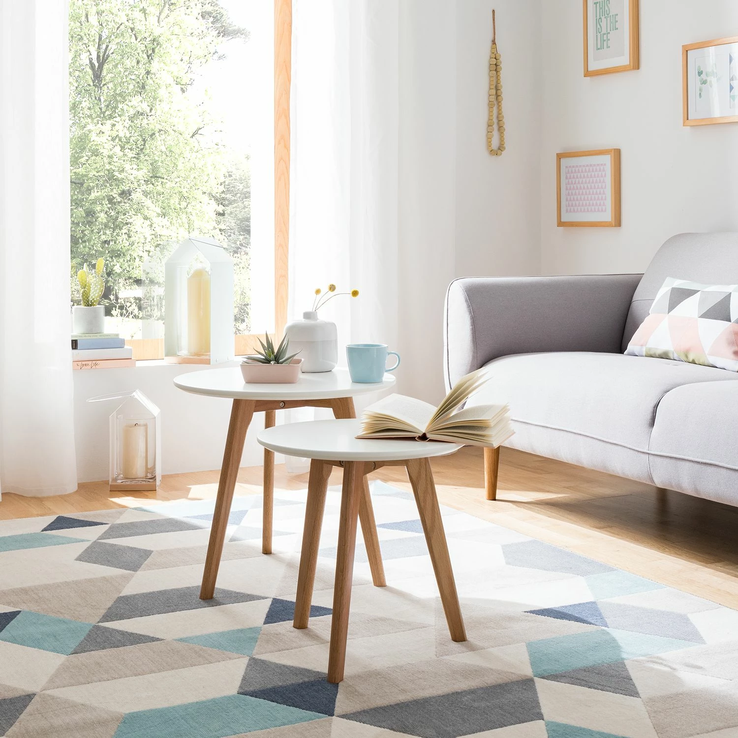 Mørteens Beistelltisch-Set Nilla I (2-teilig) - Eiche teilmassiv - Matt Weiß 2 Mørteens Beistelltisch-Set Nilla I (2-teilig) - Eiche teilmassiv - Matt Weiß – Bild 2