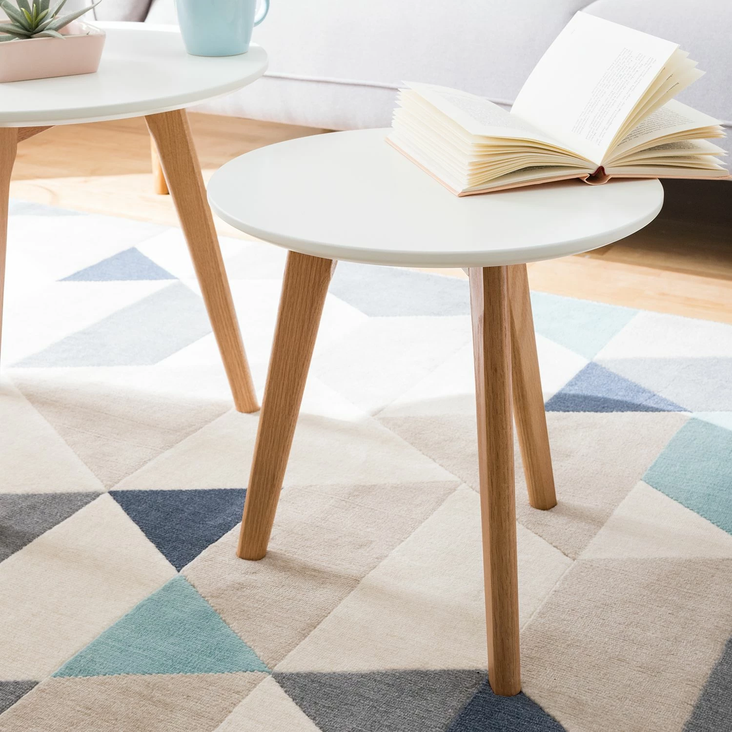 Mørteens Beistelltisch-Set Nilla I (2-teilig) - Eiche teilmassiv - Matt Weiß 3 Mørteens Beistelltisch-Set Nilla I (2-teilig) - Eiche teilmassiv - Matt Weiß – Bild 3