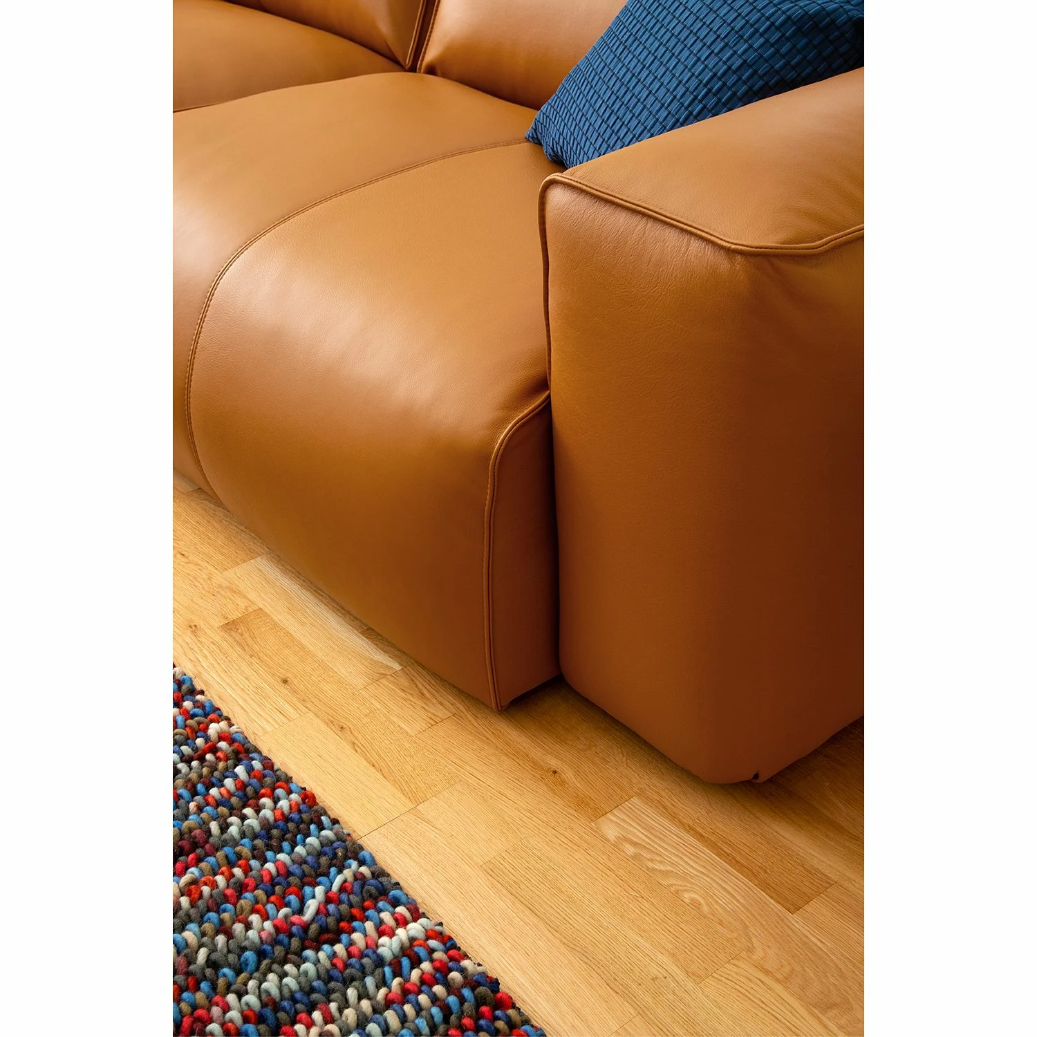 Studio Copenhagen 3-Sitzer Sofa HUDSON - Echtleder Neka: Cognac 6 Studio Copenhagen 3-Sitzer Sofa HUDSON - Echtleder Neka: Cognac – Bild 6
