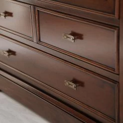 Montreux Vitrinenschrank Siena - Ayous teilmassiv - Antikbraun 27 Montreux Vitrinenschrank Siena - Ayous teilmassiv - Antikbraun -Wohnzimmermöbel boutique en ligne 1000017527 120 GALLERYIMAGES P000000001000017527