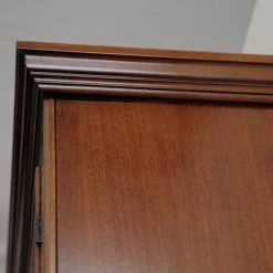 Montreux Vitrinenschrank Siena - Ayous teilmassiv - Antikbraun 29 Montreux Vitrinenschrank Siena - Ayous teilmassiv - Antikbraun -Wohnzimmermöbel boutique en ligne 1000017527 140 GALLERYIMAGES P000000001000017527