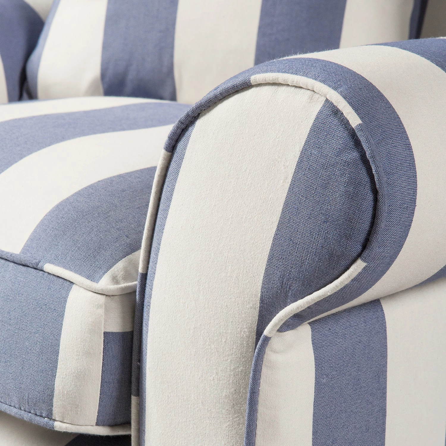 Maison Belfort Sessel Colmar - Blau - Mit Hocker 9 Maison Belfort Sessel Colmar - Blau - Mit Hocker – Bild 9