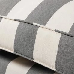 Maison Belfort Ohrensessel Colmar XXL - Grauweiß 18 Maison Belfort Ohrensessel Colmar XXL - Grauweiß -Wohnzimmermöbel boutique en ligne 1000031056 210720 13463800031 DETAILS P000000001000031056