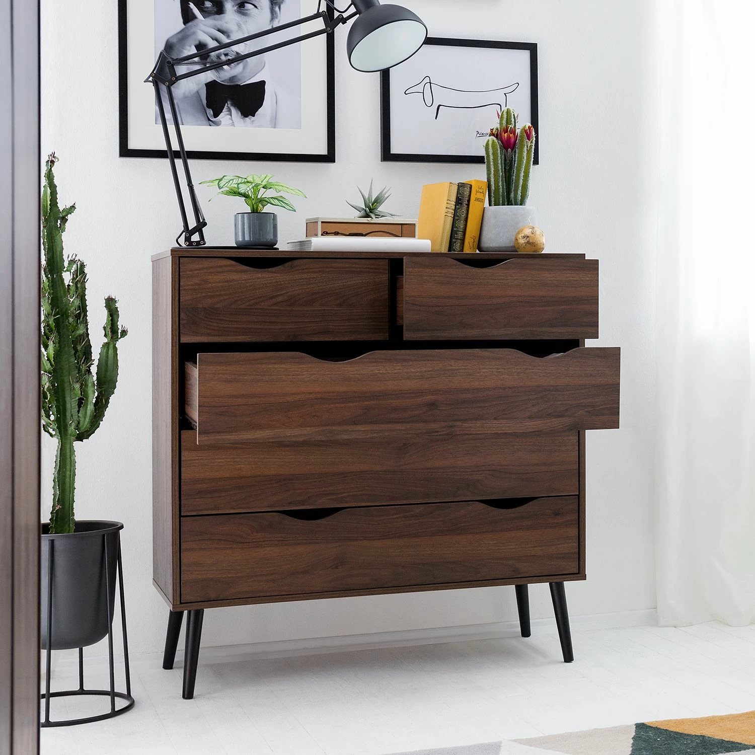 Mørteens Kommode Gjora II - Gummibaum teilmassiv - Walnuss 3 Mørteens Kommode Gjora II - Gummibaum teilmassiv - Walnuss – Bild 3