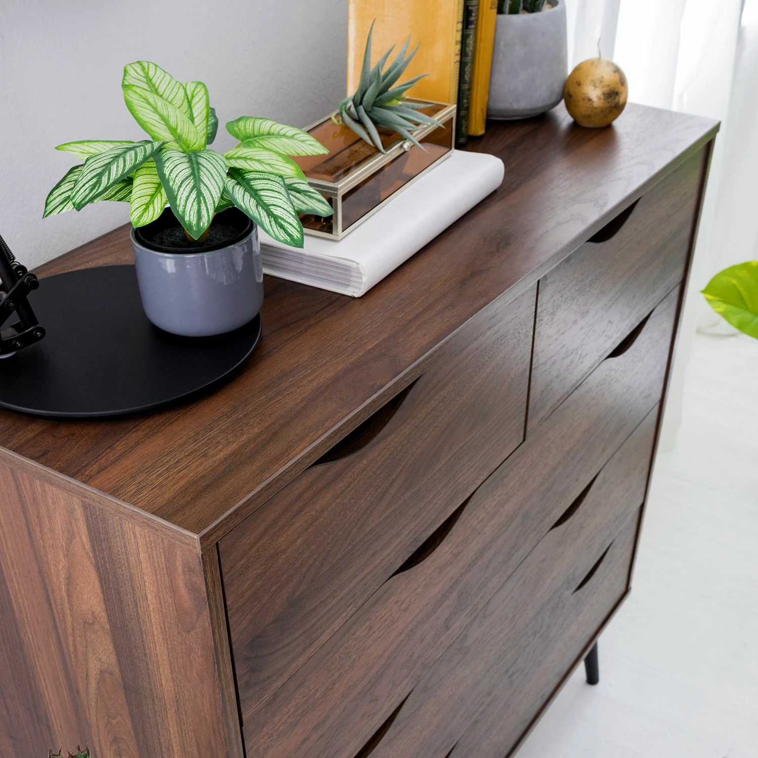 Mørteens Kommode Gjora II - Gummibaum teilmassiv - Walnuss 12 Mørteens Kommode Gjora II - Gummibaum teilmassiv - Walnuss – Bild 12