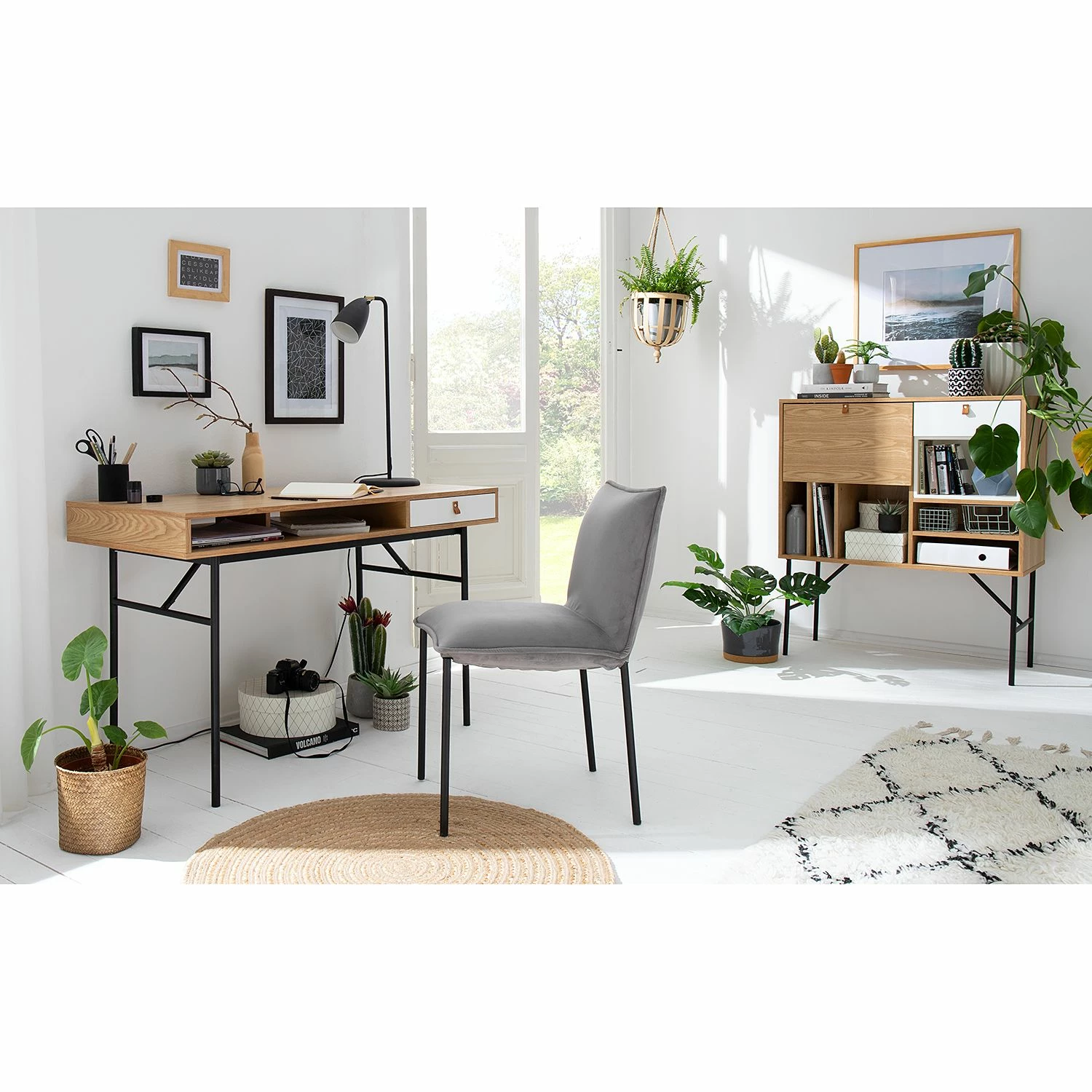 Studio Copenhagen Kommode Vallsta ll - Esche / Schwarz 18 Studio Copenhagen Kommode Vallsta ll - Esche / Schwarz – Bild 18