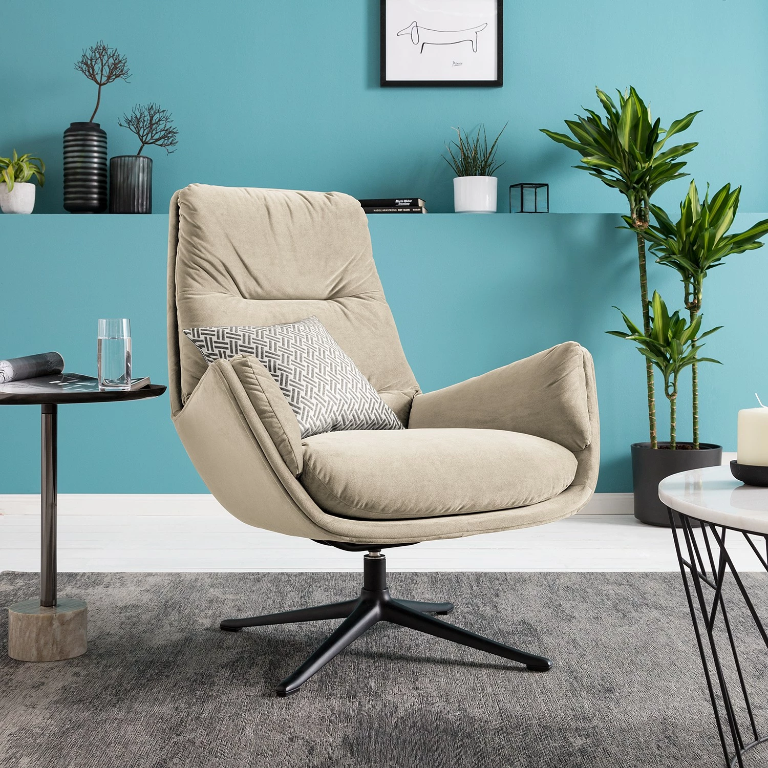 Studio Copenhagen Sessel Garbo IV - Samt Shyla: Beige - Schwarz 2 Studio Copenhagen Sessel Garbo IV - Samt Shyla: Beige - Schwarz – Bild 2