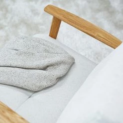 Studio Copenhagen Sessel TIMON - Webstoff Saia: Beige -Wohnzimmermöbel boutique en ligne 1000156463 220429 050 DETAILS P000000001000156463