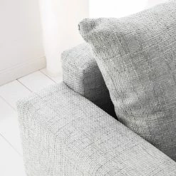 Fredriks Ecksofa Arimo - Ottomane davorstehend rechts - Mit Hocker 52 Fredriks Ecksofa Arimo - Ottomane davorstehend rechts - Mit Hocker -Wohnzimmermöbel boutique en ligne 1000163973 210614 18411801306 DETAILS P000000001000163973