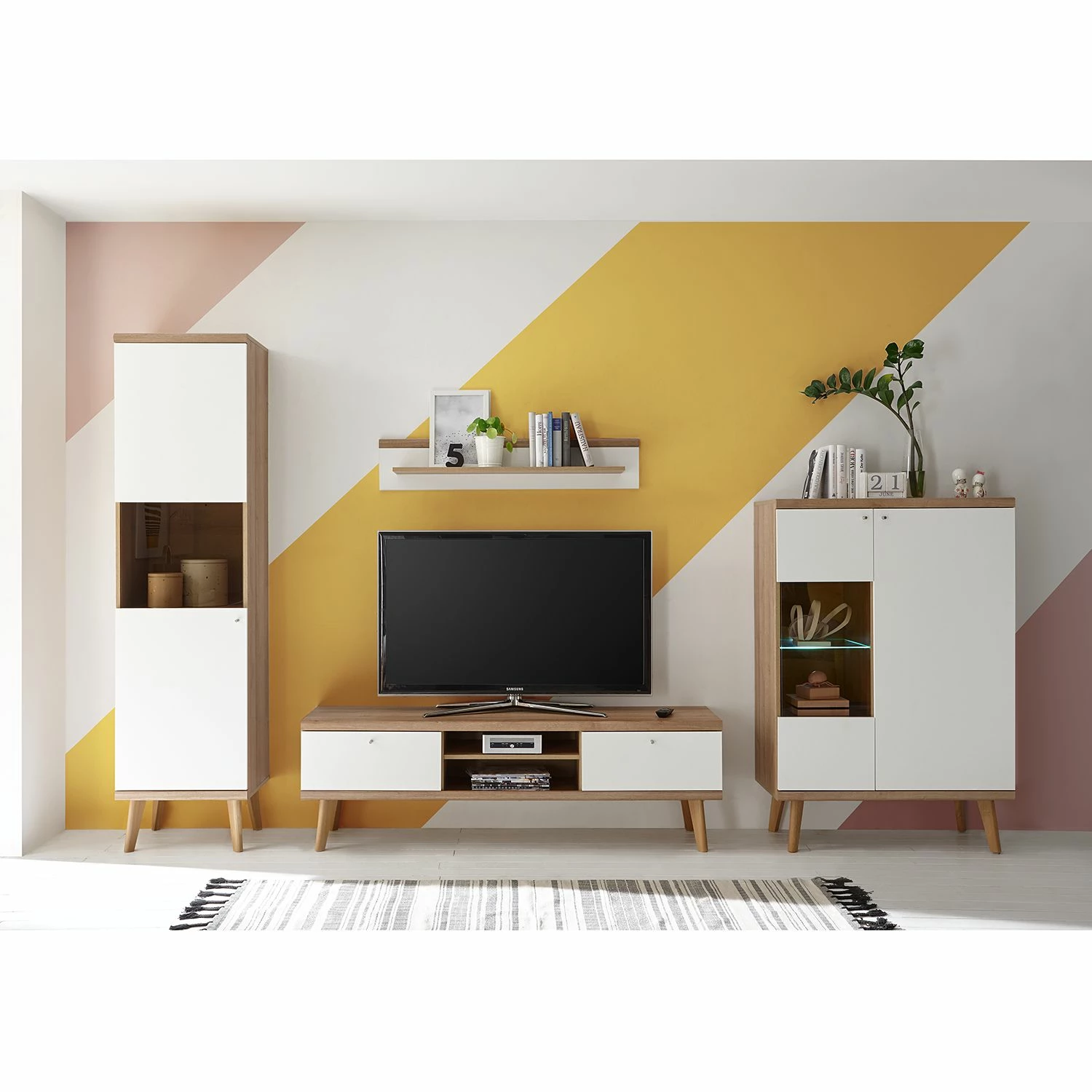 Norrwood Wohnwand Gyland II (4-teilig) - Matt Weiß / Eiche Riviera Dekor 1 Norrwood Wohnwand Gyland II (4-teilig) - Matt Weiß / Eiche Riviera Dekor