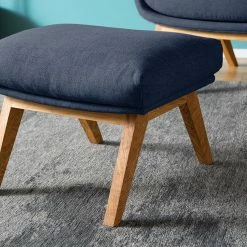 Studio Copenhagen Polsterhocker Garbo VII - Webstoff Milan: Dunkelblau - Eiche Dunkel -Wohnzimmermöbel boutique en ligne 1000172572 200106 10523200384 DETAILS P000000001000172572