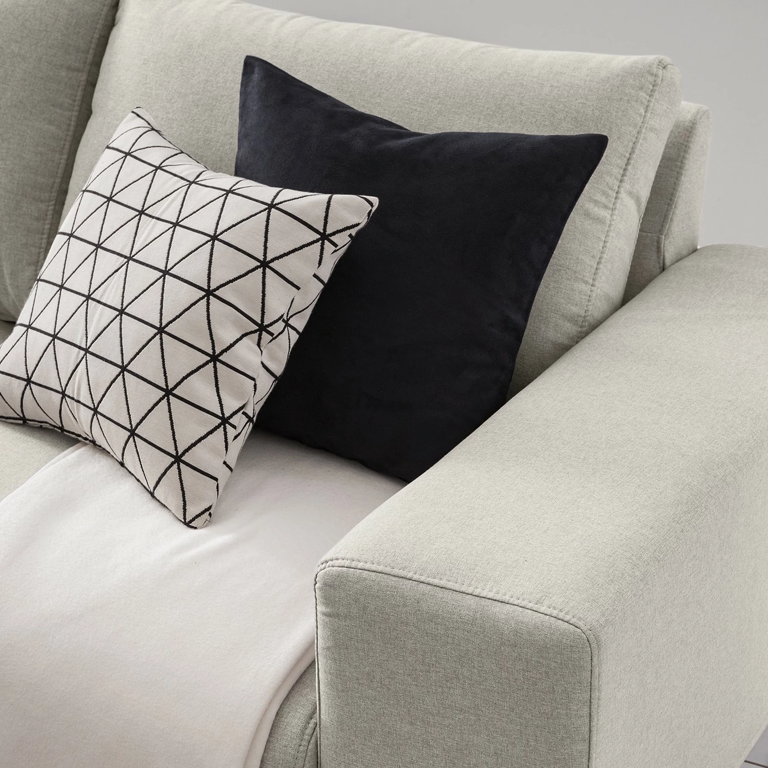 Fredriks Ecksofa CONNOLLY - Webstoff - Longchair davorstehend links 7 Fredriks Ecksofa CONNOLLY - Webstoff - Longchair davorstehend links – Bild 7