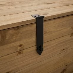 Maison Belfort Truhe Finca Rustica - Kiefer massiv - Kiefer Natur -Wohnzimmermöbel boutique en ligne 1000178021 200507 14113300005 DETAILS P000000001000178021