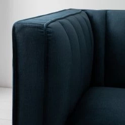 Jack & Alice Sofa Borlo (3-Sitzer) - Marineblau -Wohnzimmermöbel boutique en ligne 1000180137 201030 05545400004 DETAILS P000000001000180137