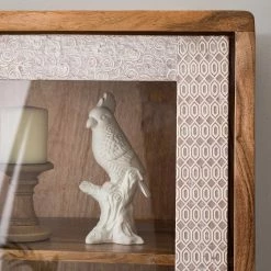 Ars manufacti Vitrinenschrank Buuda - Akazie massiv - Ecru / Akazie 19 Ars manufacti Vitrinenschrank Buuda - Akazie massiv - Ecru / Akazie -Wohnzimmermöbel boutique en ligne 1000182056 200227 06193200015 MOOD DETAILS P000000001000182056 mood