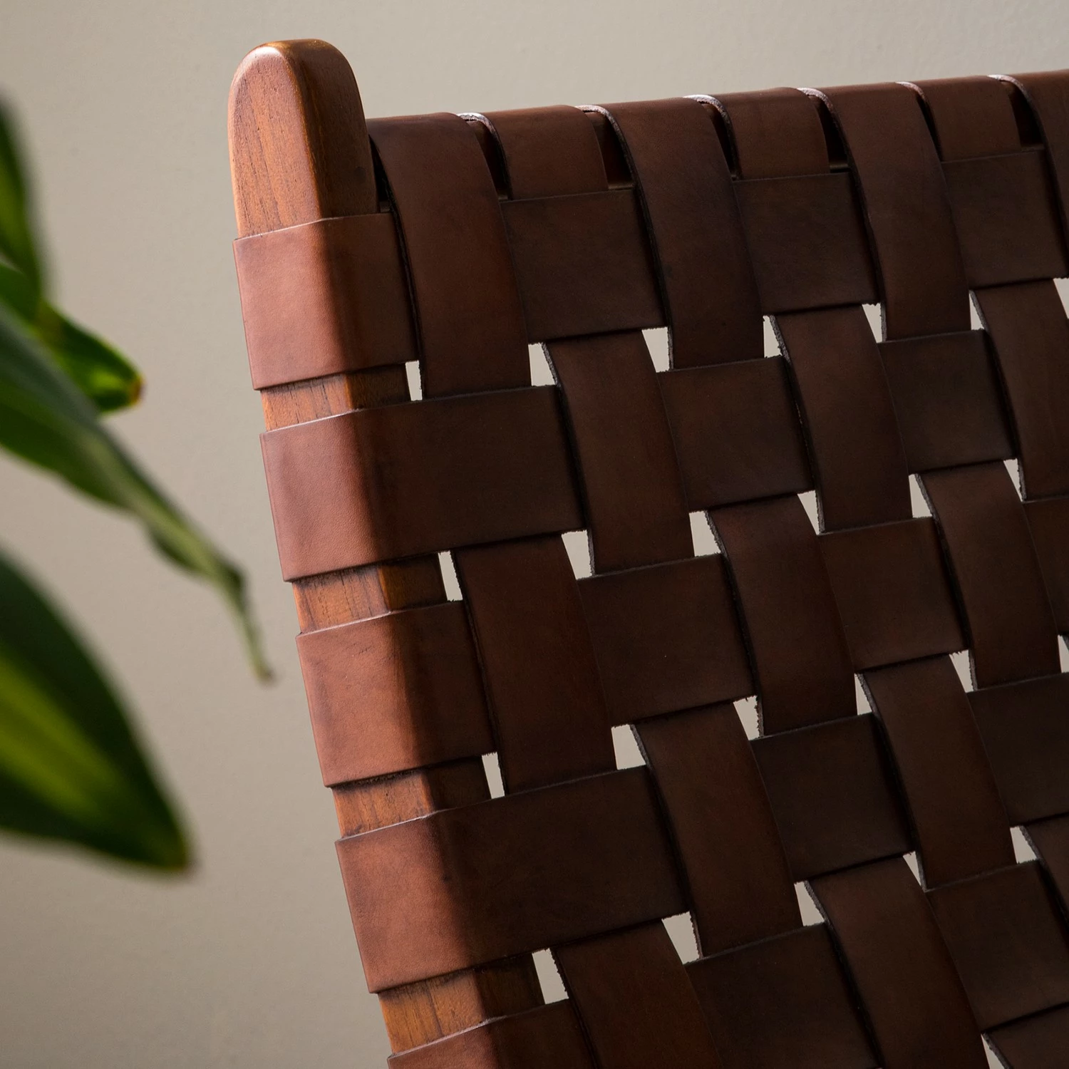 Ars manufacti Loungesessel Bourbourg I - Echtleder / Teakholz massiv - Cognacbraun / Teak 11 Ars manufacti Loungesessel Bourbourg I - Echtleder / Teakholz massiv - Cognacbraun / Teak – Bild 11