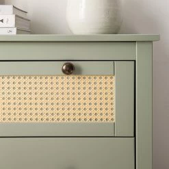 Maison Belfort Kommode Belleria II - Kiefer massiv / Wiener Geflecht - Hellolivgrün -Wohnzimmermöbel boutique en ligne 1000187570 200505 06384300004 DETAILS P000000001000187570