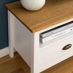 Maison Belfort TV-Lowboard Rivery - Kiefer massiv - Weiß 19 Maison Belfort TV-Lowboard Rivery - Kiefer massiv - Weiß -Wohnzimmermöbel boutique en ligne 1000187577 201111 14522700016 DETAILS P000000001000187577