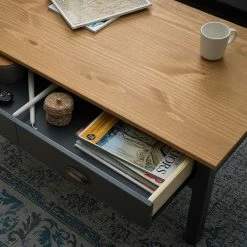 Maison Belfort Couchtisch Rivery - Kiefer massiv - Anthrazit -Wohnzimmermöbel boutique en ligne 1000187581 200305 14170000010 MOOD DETAILS P000000001000187581 mood