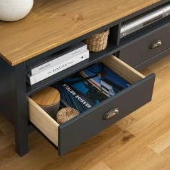 Maison Belfort TV-Lowboard Rivery - Kiefer massiv - Anthrazit 15 Maison Belfort TV-Lowboard Rivery - Kiefer massiv - Anthrazit -Wohnzimmermöbel boutique en ligne 1000187582 200312 14522800033 DETAILS P000000001000187582