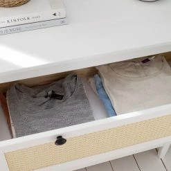 Maison Belfort Kommode Belleria I - Kiefer massiv / Wiener Geflecht - Weiß -Wohnzimmermöbel boutique en ligne 1000187592 200430 14091600015 DETAILS P000000001000187592