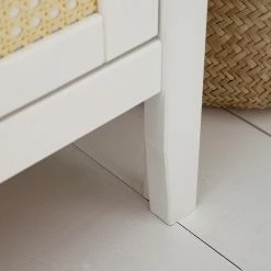 Maison Belfort Kommode Belleria I - Kiefer massiv / Wiener Geflecht - Weiß -Wohnzimmermöbel boutique en ligne 1000187592 200430 14091800018 DETAILS P000000001000187592