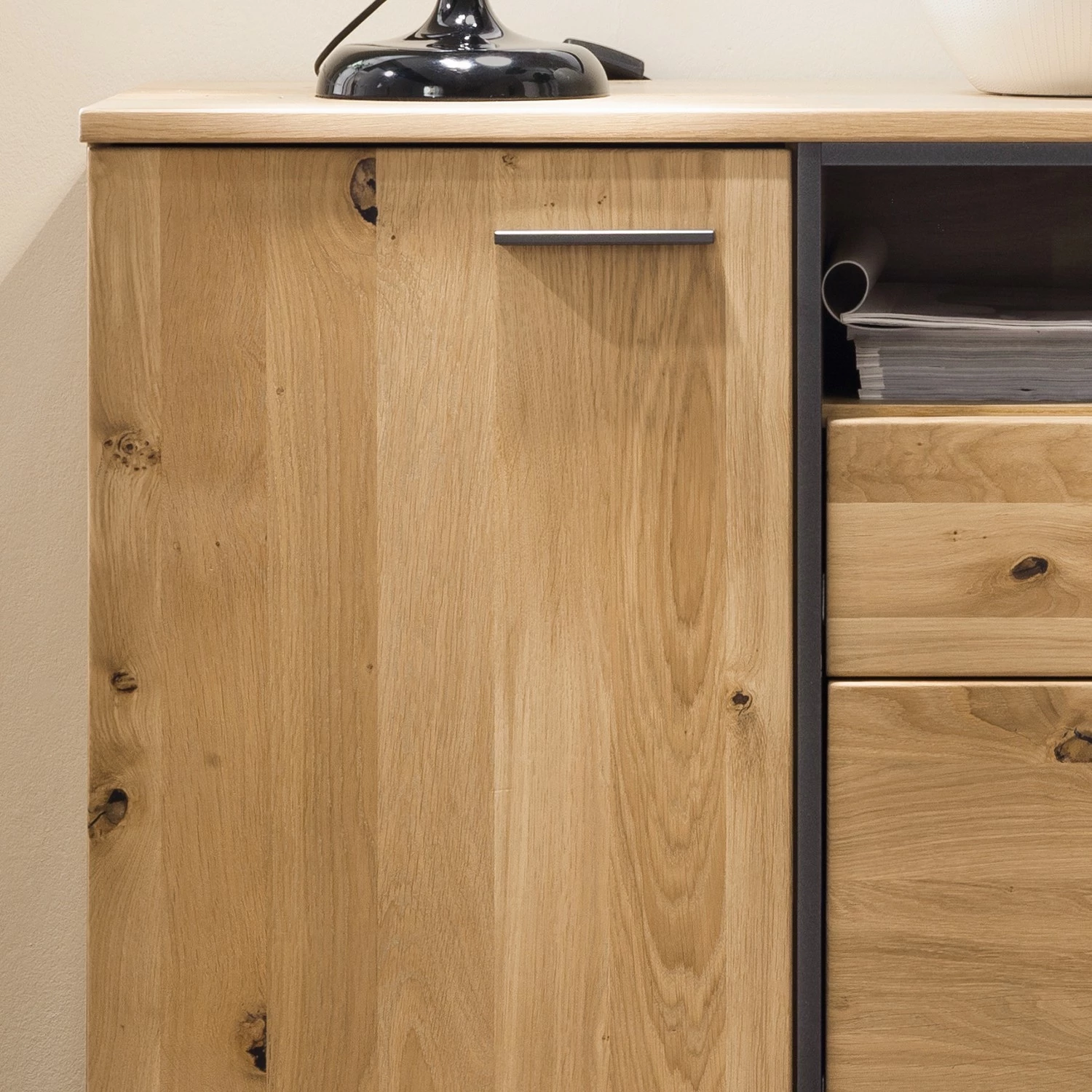 Naturoo Sideboard Doora - Asteiche teilmassiv - Asteiche Bianco / Graphit 7 Naturoo Sideboard Doora - Asteiche teilmassiv - Asteiche Bianco / Graphit – Bild 7