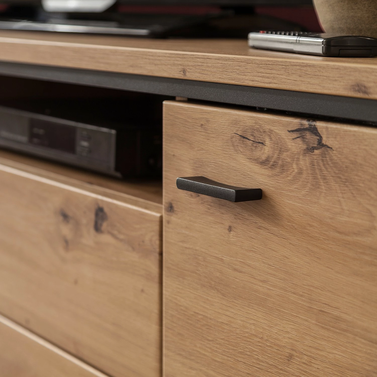 Loftscape Wohnwand Buena I (3-teilig) - Balkeneiche Dekor / Anthrazit 12 Loftscape Wohnwand Buena I (3-teilig) - Balkeneiche Dekor / Anthrazit – Bild 12