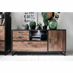 Red Living Sideboard Hixson - Eiche Barrique Dekor / Schwarz 8 Red Living Sideboard Hixson - Eiche Barrique Dekor / Schwarz -Wohnzimmermöbel boutique en ligne 1000209055 200402 14345000052 MOOD DETAILS P000000001000209055 mood