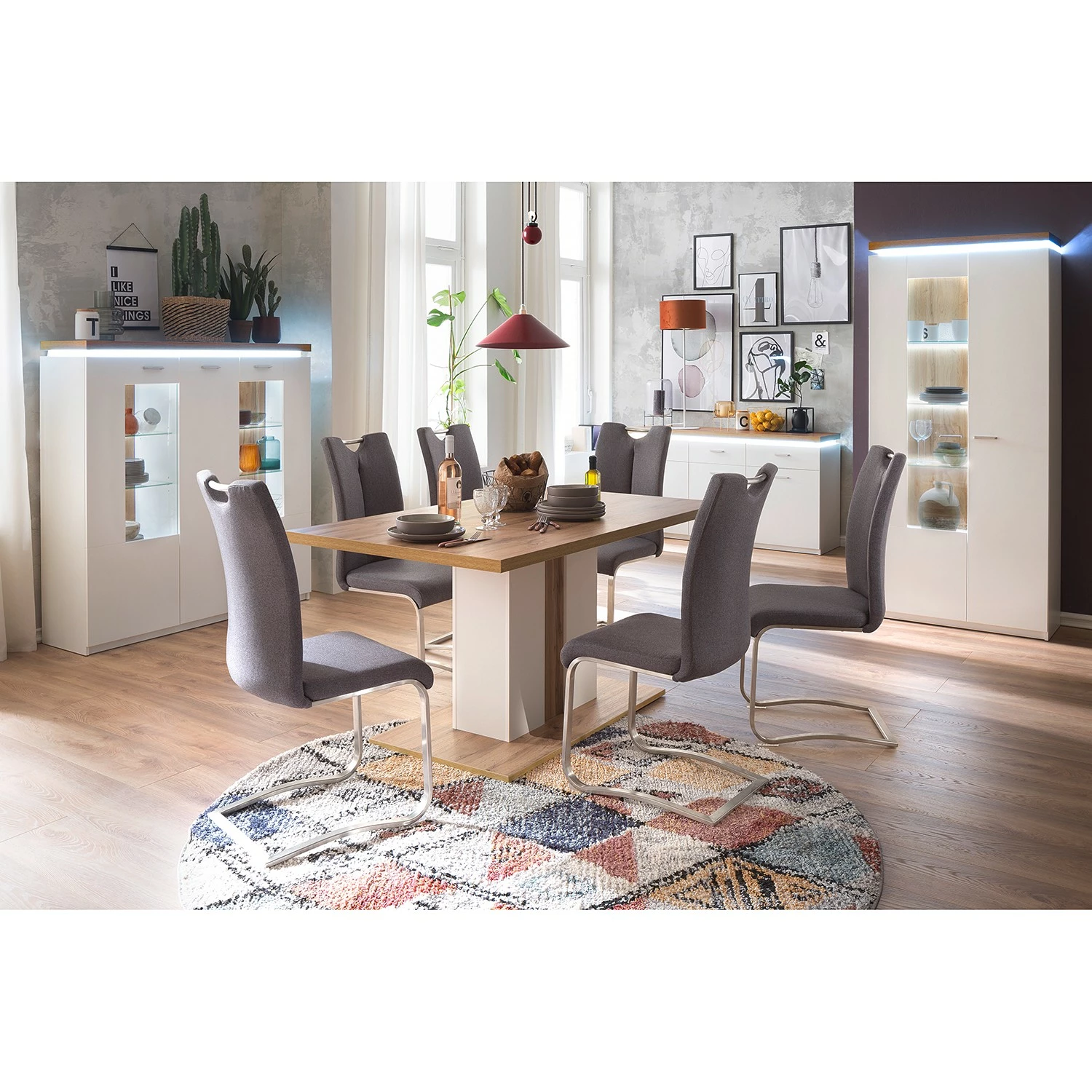 Loftscape Vitrinenschrank Mundai - Inkl. Beleuchtung - Weiß / Eiche Wotan Dekor 2 Loftscape Vitrinenschrank Mundai - Inkl. Beleuchtung - Weiß / Eiche Wotan Dekor – Bild 2