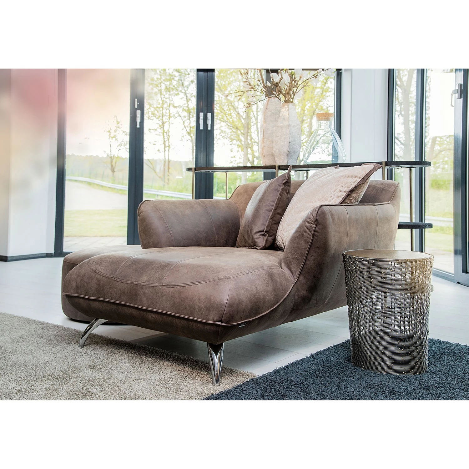 Jack & Alice Beistelltisch Crossett II - Aluminium / Eisen / Messing Antik / Schwarz 2 Jack & Alice Beistelltisch Crossett II - Aluminium / Eisen / Messing Antik / Schwarz – Bild 2