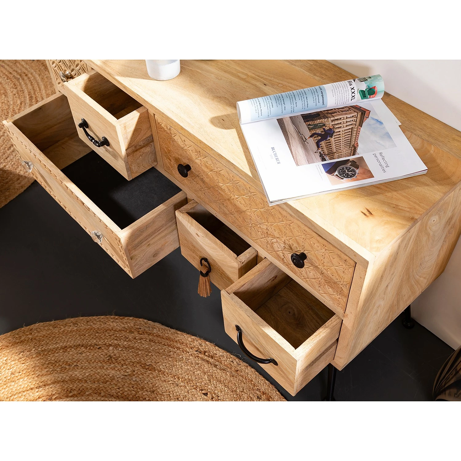 Red Living TV-Lowboard Latta II - Mango massiv / Metall - Mango / Schwarz 4 Red Living TV-Lowboard Latta II - Mango massiv / Metall - Mango / Schwarz – Bild 4