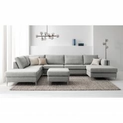 Studio Copenhagen Wohnlandschaft COSO Classic+ - Webstoff Inze: Hellgrau - Longchair davorstehend rechts / Ottomane links - Bettkasten - Chrom glänzend 32 Studio Copenhagen Wohnlandschaft COSO Classic+ - Webstoff Inze: Hellgrau - Longchair davorstehend rechts / Ottomane links - Bettkasten - Chrom glänzend -Wohnzimmermöbel boutique en ligne 1000212027 200923 09521000718 MOOD DETAILS P000000001000212027 mood