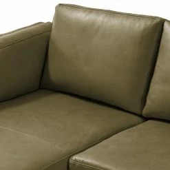 Studio Copenhagen Ecksofa COSO Classic+ mit Longchair - Echtleder Taru: Olivgrün - Breite: 287 cm - Longchair davorstehend links - Eiche Dunkel -Wohnzimmermöbel boutique en ligne 1000212812 200825 13293300300 DETAILS P000000001000212812