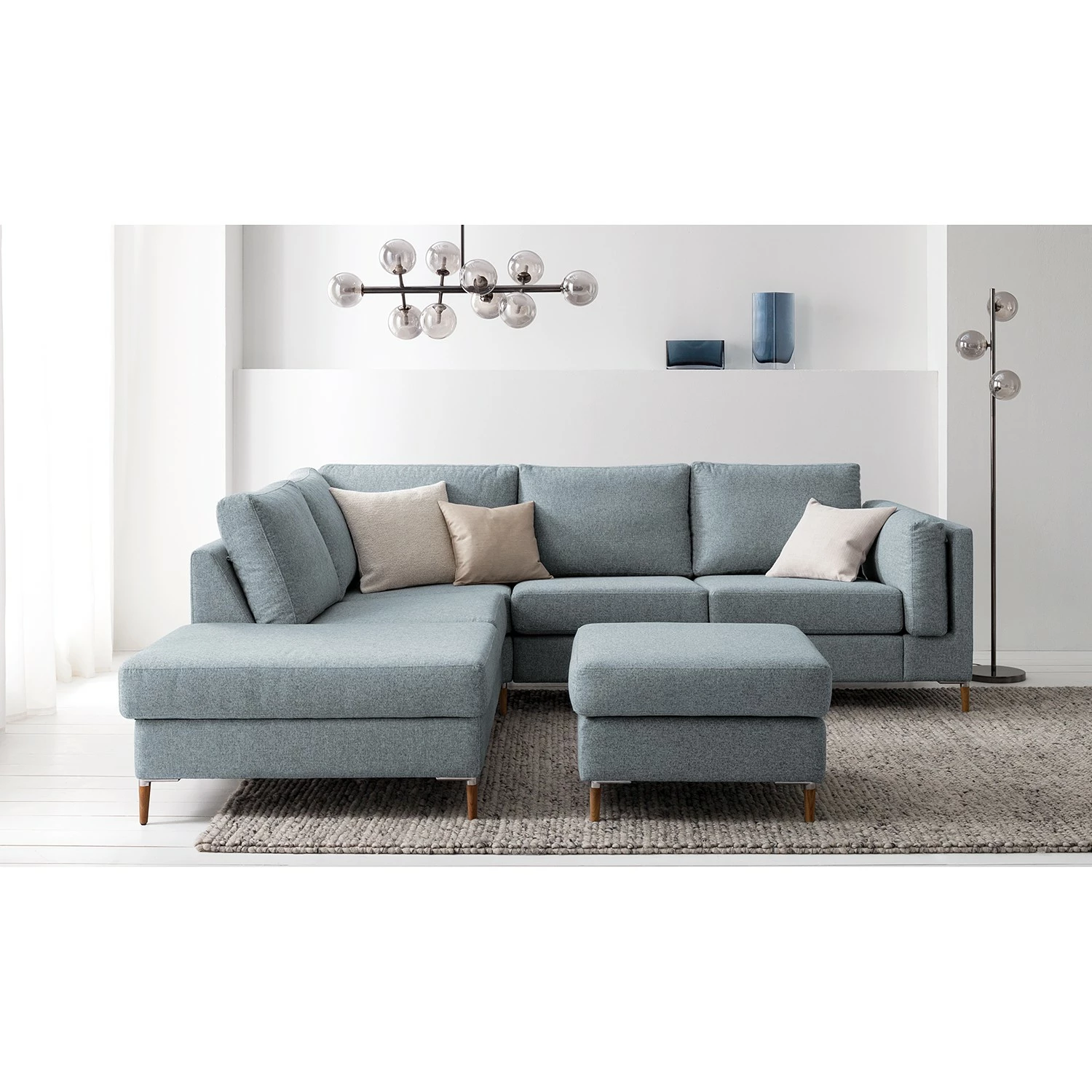 Studio Copenhagen Ecksofa COSO Classic+ mit Ottomane - Webstoff Inze: Graublau - Breite: 245 cm - Ottomane davorstehend links - Bettkasten - Eiche Dunkel 4 Studio Copenhagen Ecksofa COSO Classic+ mit Ottomane - Webstoff Inze: Graublau - Breite: 245 cm - Ottomane davorstehend links - Bettkasten - Eiche Dunkel – Bild 4