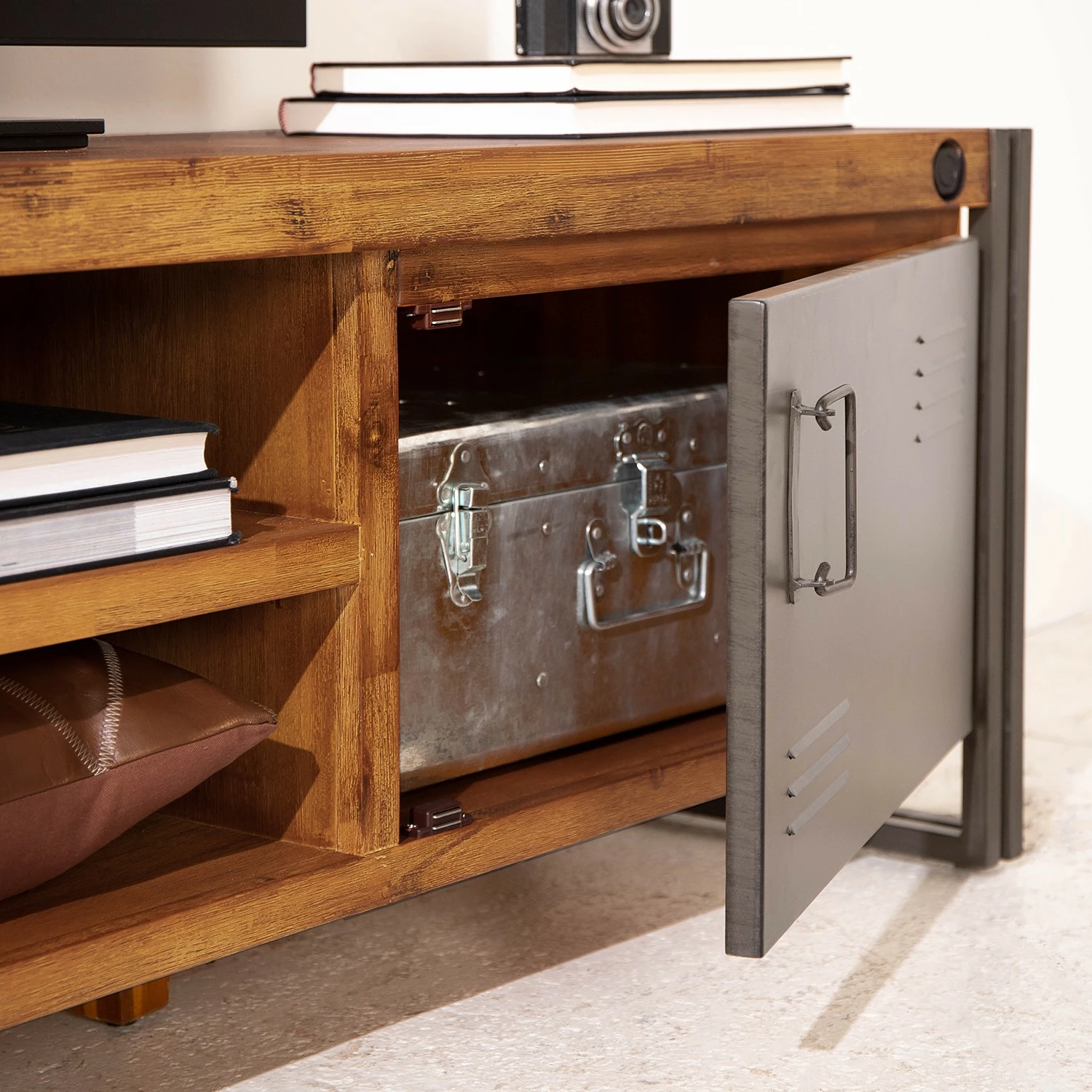 Ars manufacti Wohnkombination Manchester III (3-tlg) - Akazie massiv / Metall - Akazie / Anthrazit 20 Ars manufacti Wohnkombination Manchester III (3-tlg) - Akazie massiv / Metall - Akazie / Anthrazit – Bild 20