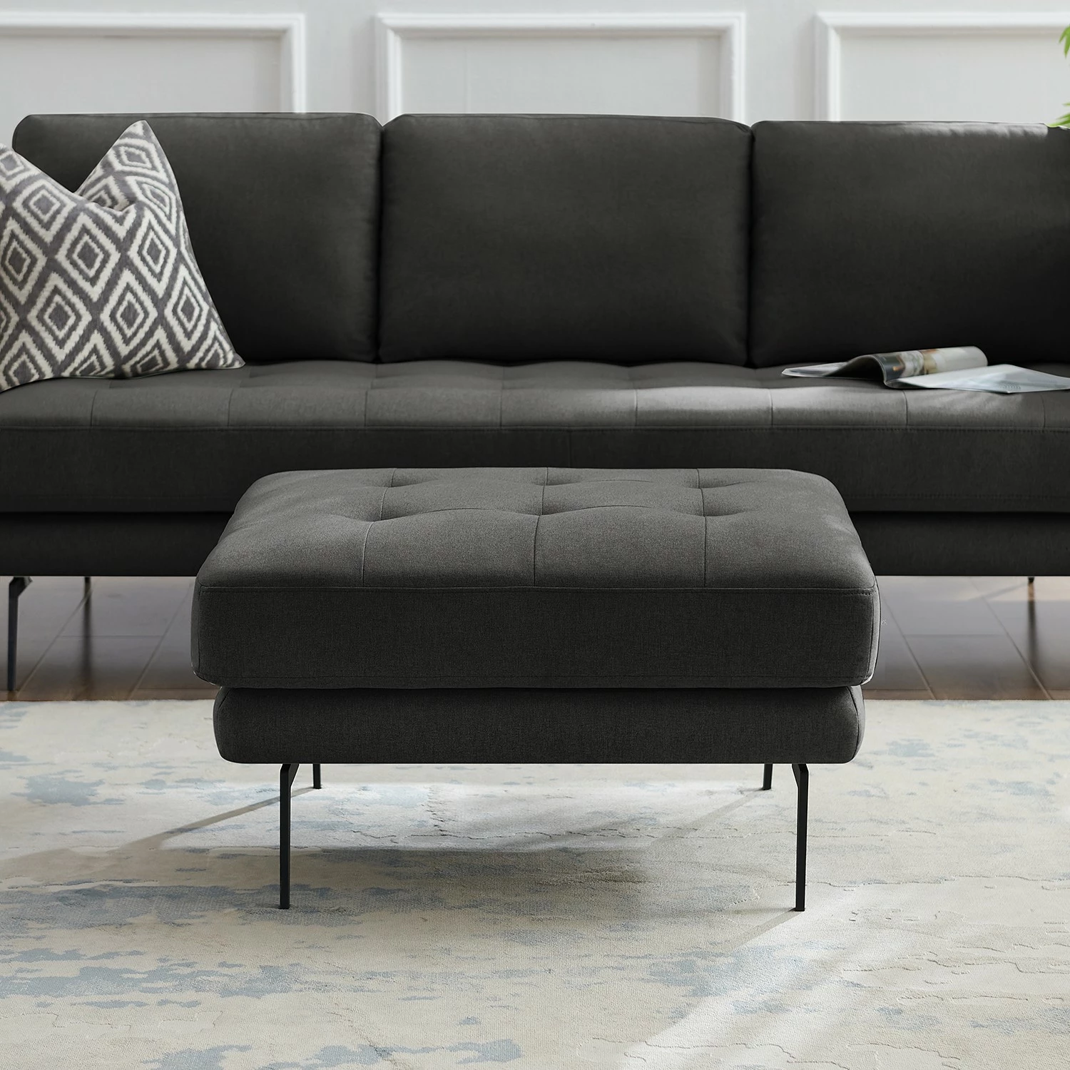 Mørteens Polsterhocker Hamina I - Flanell - Dunkelgrau 3 Mørteens Polsterhocker Hamina I - Flanell - Dunkelgrau – Bild 3