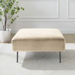 Fredriks Polsterhocker Bleecker - Samt - Creme -Wohnzimmermöbel boutique en ligne 1000216244 210107 16320100413 MOOD DETAILS P000000001000216244 mood