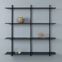 Studio Copenhagen Wandregal Lautaro IV - Eiche teilmassiv - Eiche Schwarz 6 Studio Copenhagen Wandregal Lautaro IV - Eiche teilmassiv - Eiche Schwarz -Wohnzimmermöbel boutique en ligne 1000216661 200820 06180500213 MOOD DETAILS P000000001000216661 mood