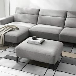 Studio Copenhagen Polsterhocker Berrie - Webstoff Milan: Hellgrau -Wohnzimmermöbel boutique en ligne 1000217333 210202 11080700022 MOOD DETAILS P000000001000217333 mood