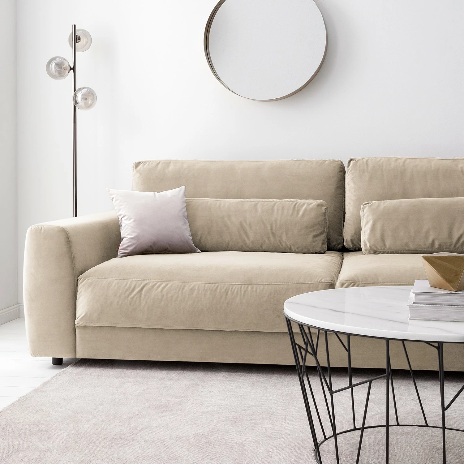 Studio Copenhagen Ecksofa Willows II - Samt Shyla: Beige - Ottomane davorstehend rechts 12 Studio Copenhagen Ecksofa Willows II - Samt Shyla: Beige - Ottomane davorstehend rechts – Bild 12