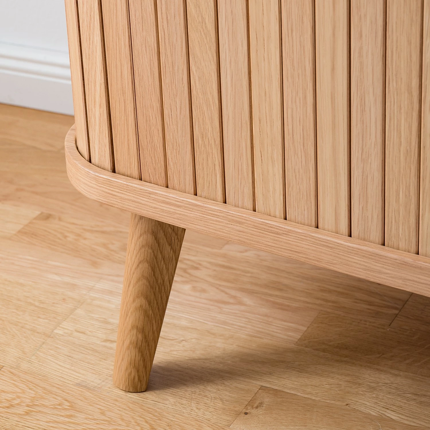 Mørteens TV-Lowboard Hanck - Eiche teilmassiv 20 Mørteens TV-Lowboard Hanck - Eiche teilmassiv – Bild 20