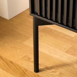 Studio Copenhagen Highboard Dowland - Echtholzfurnier - Eiche Schwarz -Wohnzimmermöbel boutique en ligne 1000218356 210311 08053000019 DETAILS P000000001000218356