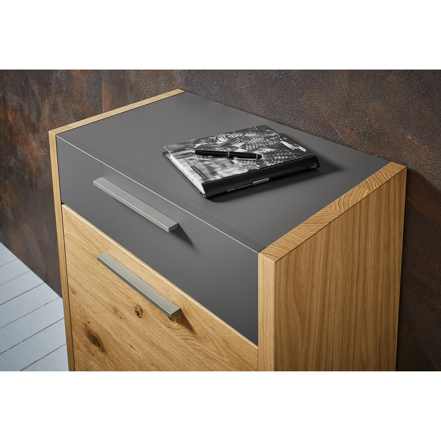 Voss Kommode Levio - Echtholzfurnier - Eiche - Grau - Breite: 61 cm - Türanschlag rechts 3 Voss Kommode Levio - Echtholzfurnier - Eiche - Grau - Breite: 61 cm - Türanschlag rechts – Bild 3