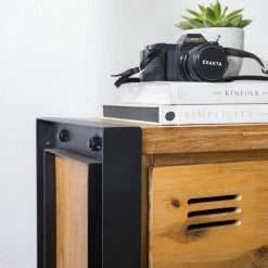 Ars manufacti Higboard Urban Industry I - Akazie teilmassiv / Metall - Akazie / Schwarz 26 Ars manufacti Higboard Urban Industry I - Akazie teilmassiv / Metall - Akazie / Schwarz -Wohnzimmermöbel boutique en ligne 1000224212 220729 048 DETAILS P000000001000224212