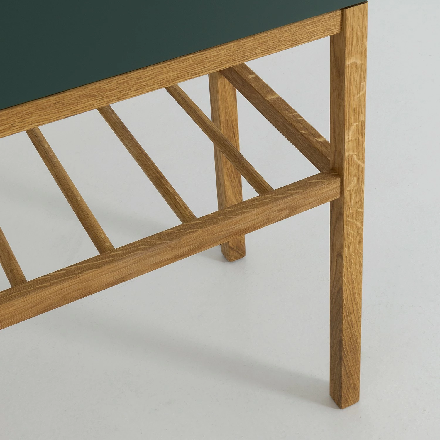 Tenzo Sideboard Scoop - Eiche teilmassiv - Dunkelgrün 9 Tenzo Sideboard Scoop - Eiche teilmassiv - Dunkelgrün – Bild 9