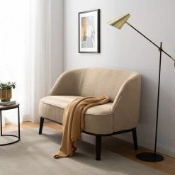 Ridgevalley Sofa Voiteur (2-Sitzer) - Webstoff Noela: Cappuccino - Buche Dunkel -Wohnzimmermöbel boutique en ligne 1000227376 210426 16054300172 MOOD DETAILS P000000001000227376 mood