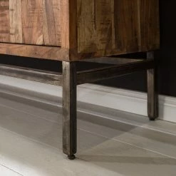 Ars manufacti Büroschrank Domme - Akazie massiv / Eisen - Akazie / Anthrazit 26 Ars manufacti Büroschrank Domme - Akazie massiv / Eisen - Akazie / Anthrazit -Wohnzimmermöbel boutique en ligne 1000246786 220705 025 MOOD DETAILS P000000001000246786 mood